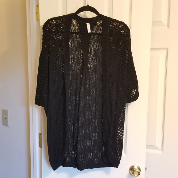 Cardigan - Picture 2 of 3